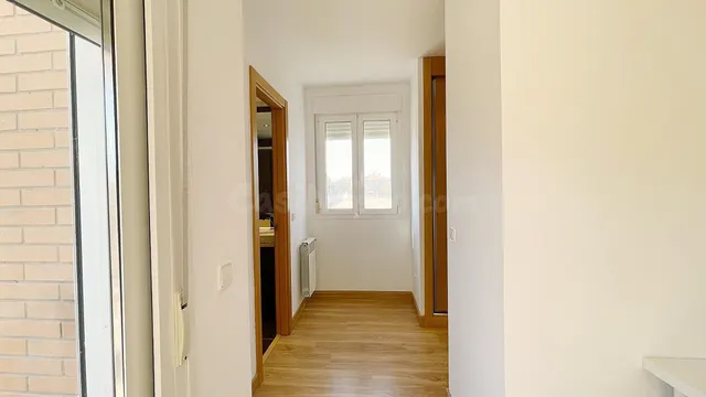¡EN ALQUILER PARA ESTUDIANTES! habitaciones EN CHALET CON REFORMA RECIENTE EN VILLANUEVA DE LA CAÑADA. — 29