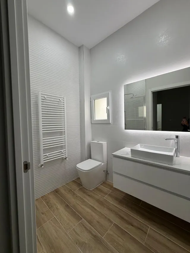 Exclusivo Piso en Alquiler - Calle Italia, Valladolid — 42