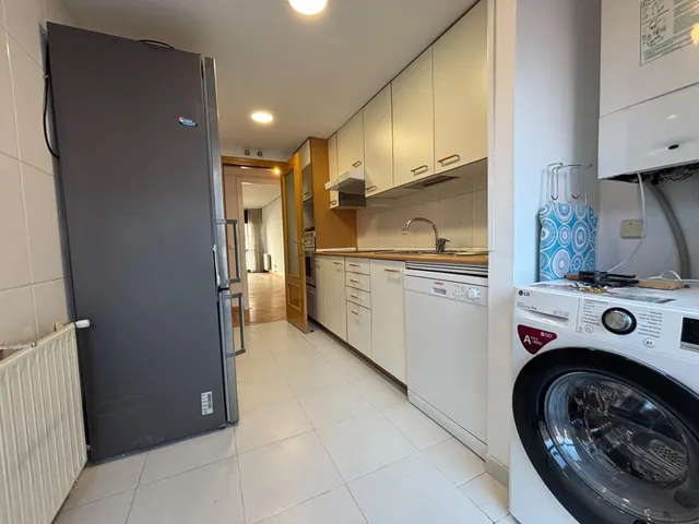 Ciudad Jardín, Chamartin. 3 dormitorios 2 wc garaje y piscina. — 10
