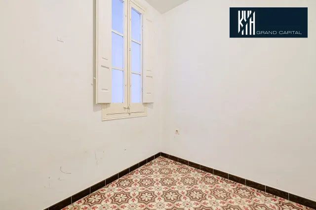 Casa 4 habitaciones 263m² en venta - Centre — 31
