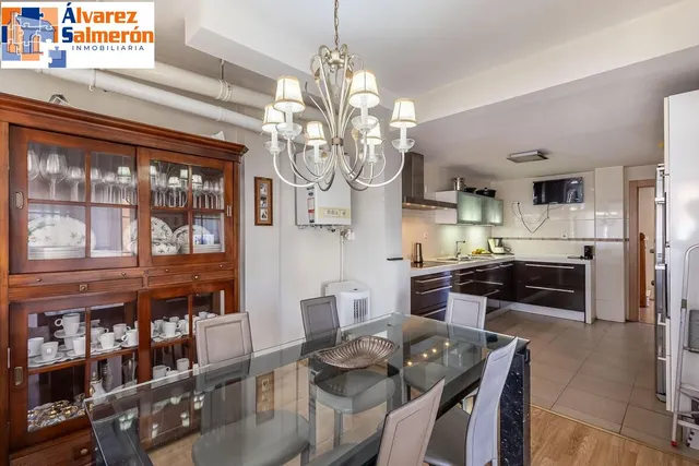 Casa pareada con piscina y vistas despejadas en Huétor Vega — 16