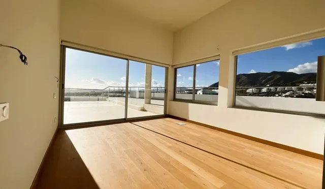 LLAVE EN MANO. ÁTICO MARIPOSA CON ENORME TERRAZA, ORIENTACIÓN SUROESTE Y VISTAS PANORÁMICAS AL MAR — 16