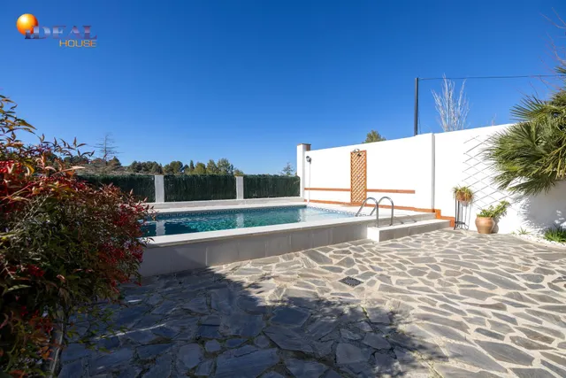 MAGNÍFICO CHALET EN URB. SUEÑOS DE CADIMA, ALHENDIN — 4