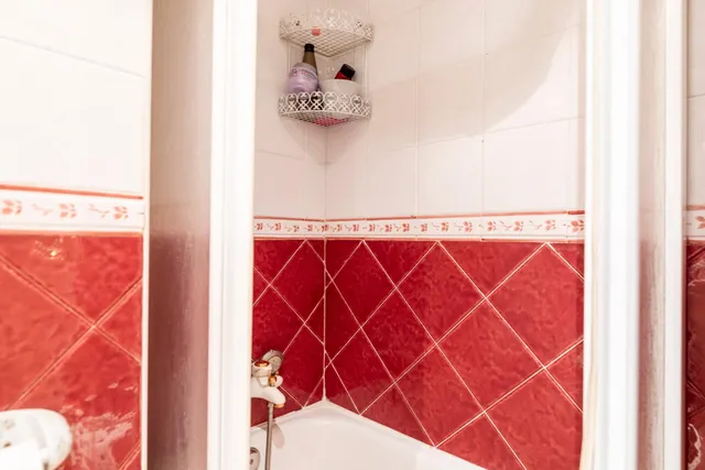 VIVIENDA MUY LUMINOSA DE 3 DORMITORIOS, 2 BAÑOS Y AMPLIA TERRAZA — 22