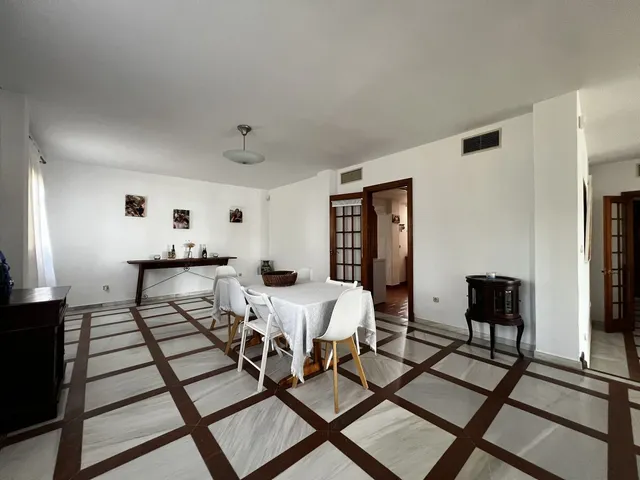 Chalet 5 habitaciones 696m² en venta - Costa Del Sol — 21
