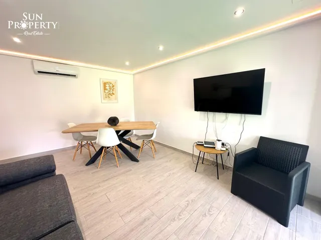 3 apartamentos a pocos pasos de la playa en costa Adeje — 3