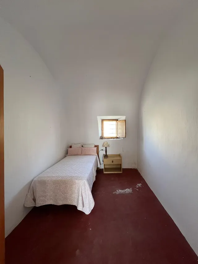 Casa cortijo con encanto, parcela de 3.000 m2 y vistas a la montaña cerca del mar — 13