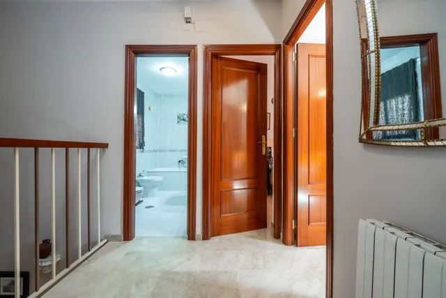 EXCLUSIVA VIVIENDA CON PISCINA PRIVADA EN URBANIZACIÓN "EL TORREÓN" EN ALBOLOTE — 22