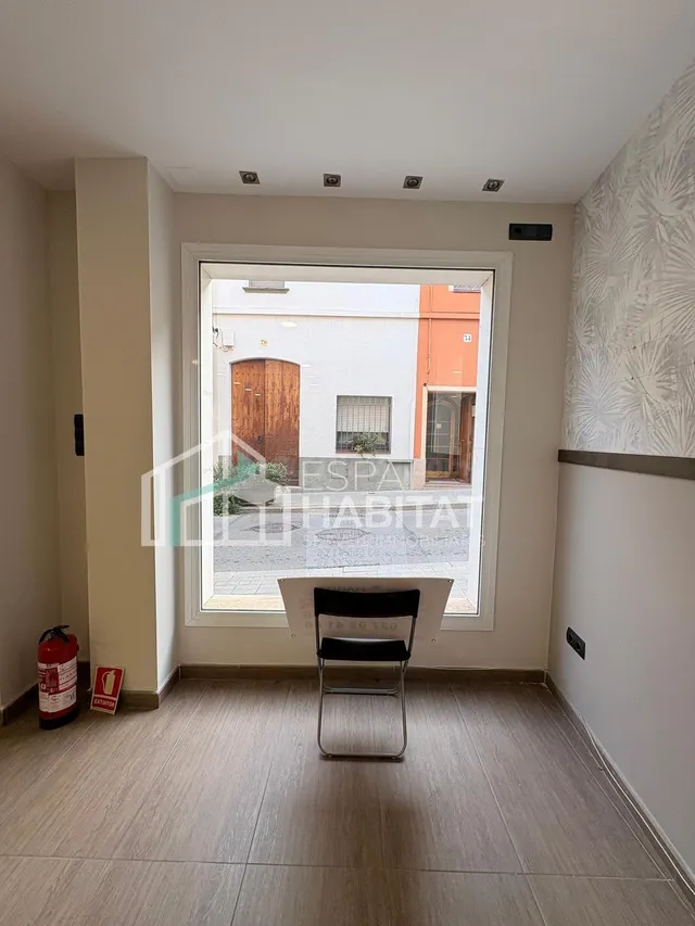 LOCAL COMERCIAL A PIE DE CALLE EN VILASSAR DE DALT - foto 4