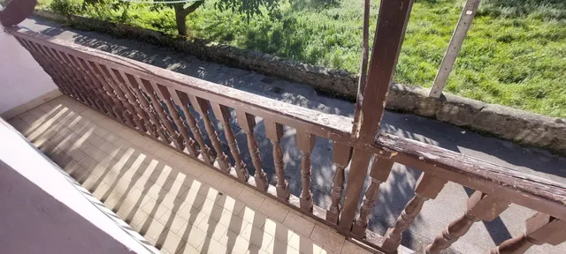 CASA DE 4 DORMITORIOS EN GANZO — 34