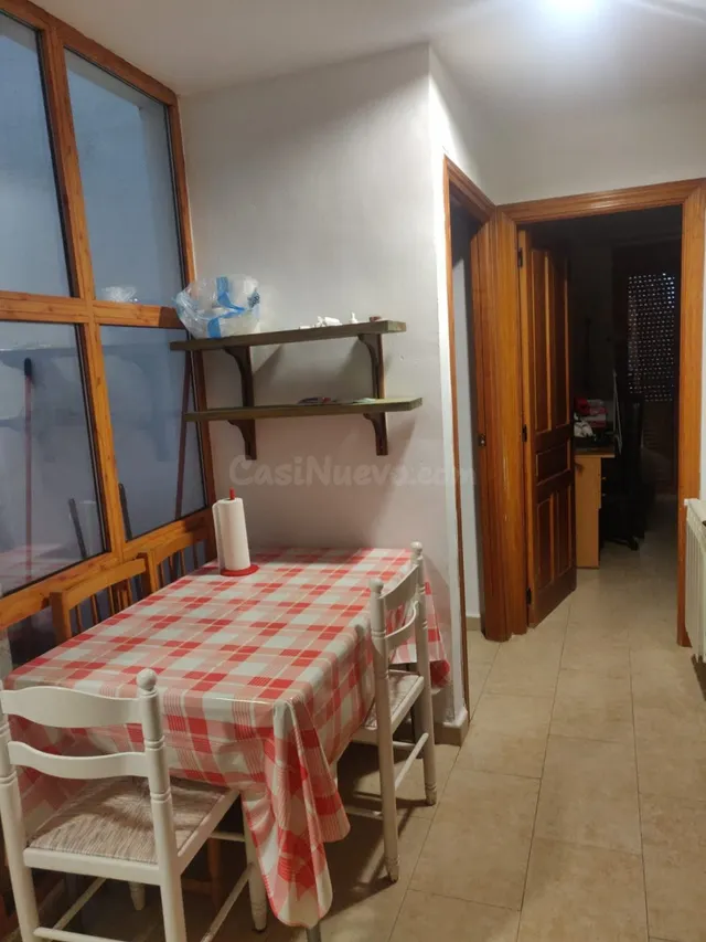 Edificio de tres plantas en venta con situación Inmejorable, - foto 2