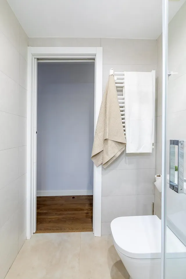 Amplitud, diseño y comodidad junto a La Vaguada – Calle Julio Palacios, Madrid — 35