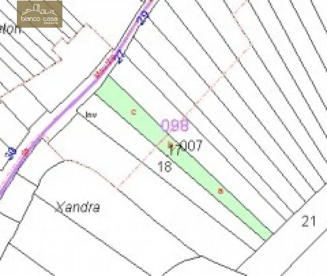 Solar edificable de 1.251m2 en la Zona de Berdillo - foto 2