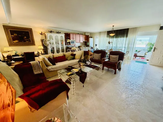 Chalet 6 habitaciones 420m² en venta - Centro — 25