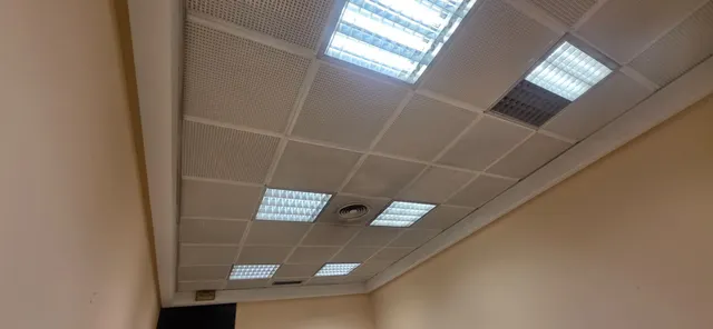 LOCAL COMERCIAL ACONDICIONADO DE 350 METROS EN PLENA — 7
