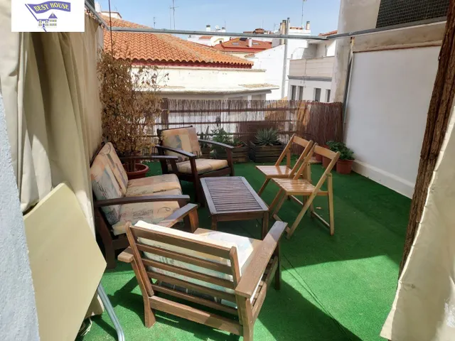 LOTE DE INMUEBLES COMPUESTO POR TRÍPLEX, BAJO TIPO LOFT Y GARAJE — 16
