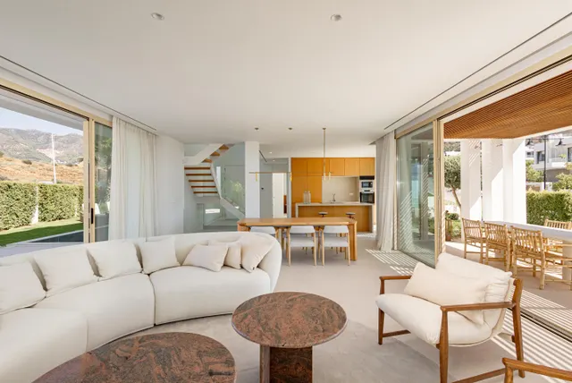 Villa independiente de lujo en venta  con vistas al mar y piscina privada en El Higuerón, Fuengirola — 10