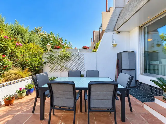 chalet pareado en urbanización cerrada en zona norte Pozuelo — 6