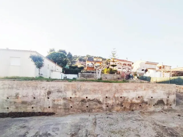 PARCELA EDIFICABLE PLANA A LA VENTA EN CUNIT URBANIZACIÓN LOS ROSALES — 4