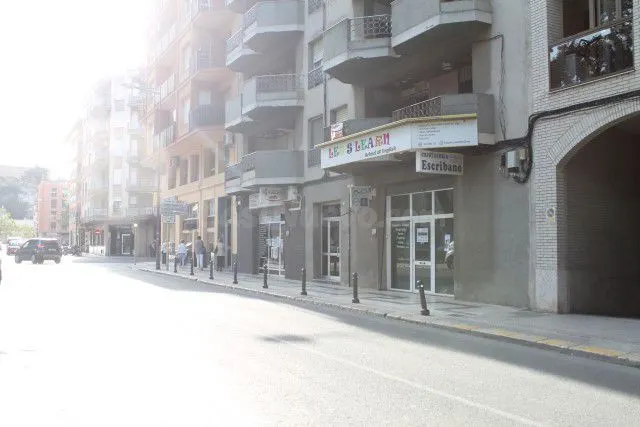 Local comercial 150m² en alquiler - Centre - foto 2