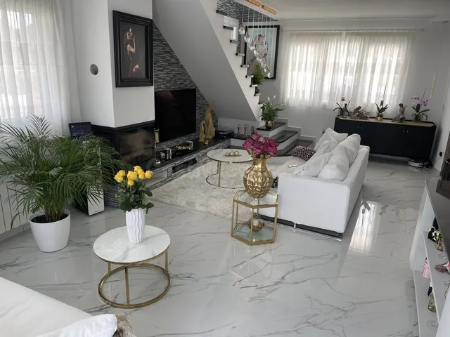 Villa 4 habitaciones 250m² en venta - Urbanización Perla del - foto 5