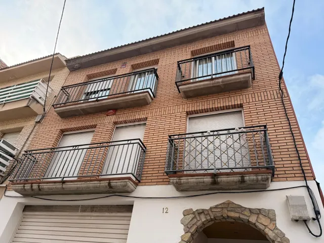 ¡OPORTUNIDAD DE INVERSIÓN! PISO EN VILANOVA DEL CAMI (BARCEL