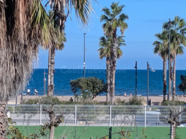 Vivir frente al Mar en Valencia está a tu alcance!!