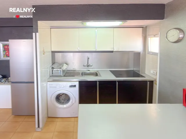La Veleta! Exclusivo ático reformado con encanto + Amplia terraza con vistas maravillosas al mar (200 m de la playa) — 11