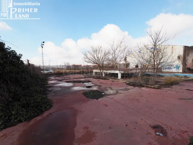 Se vende terreno rustico con contruccion en la zona de Juan  - foto 3