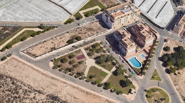 VENTA DE VIVIENDAS UNIFAMILIARES DE NUEVA EDIFICACION - foto 4