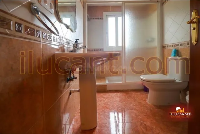 ***SIN COMISION DE INMOBILIARIA*** LAS PAULINAS. Ubicación inmejorable – A solo 5 minutos de Alicante y 12 minutos de Playa de San Juan — 26