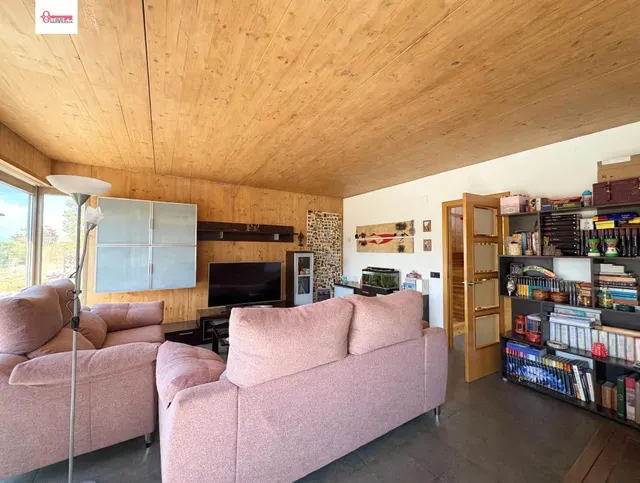 ADOSADO EN VENTA EN VILLARIEZO — 9