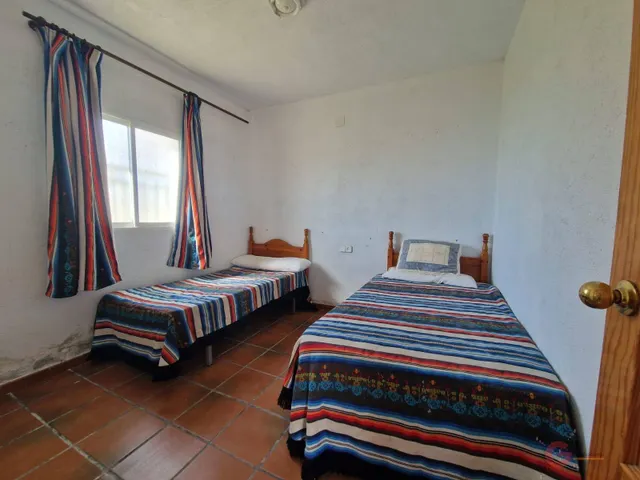 Finca rústica con cortijo y gran porche en Pago Los Palmares, Salobreña – 11.500 m2 de regadío en producción de aguacates — 3