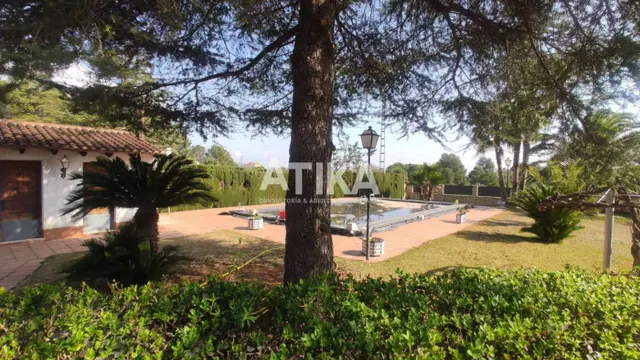 Chalet con piscina ubicado cerca del casco urbano en Ontinyent — 9