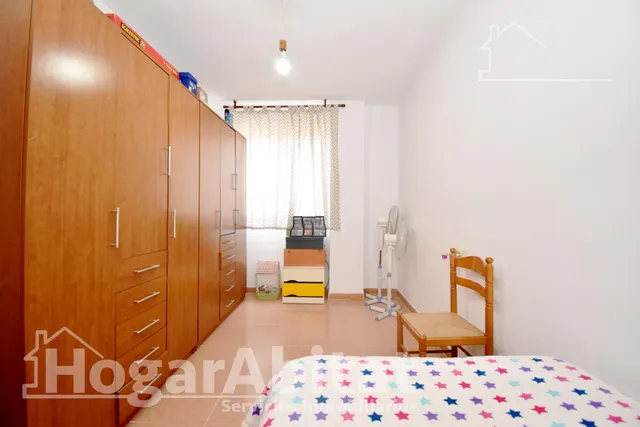 AMPLIO ÁTICO DÚPLEX CON GARAJE Y DOS TERRAZAS SOBRE LA AV DE ALCORA — 29