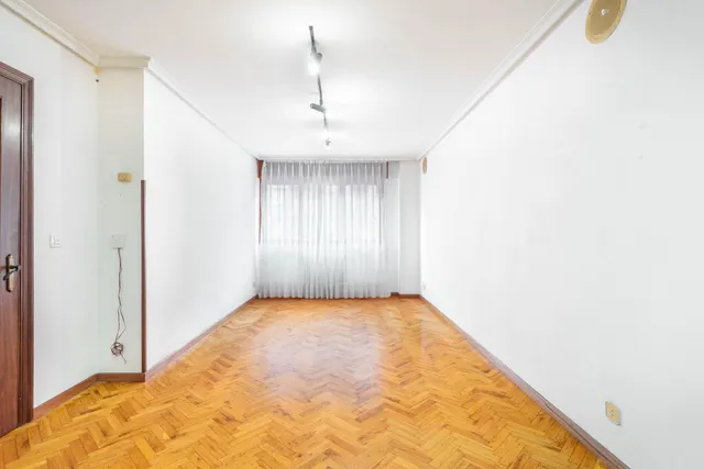 Piso en Silla del Rey, Oviedo — 11