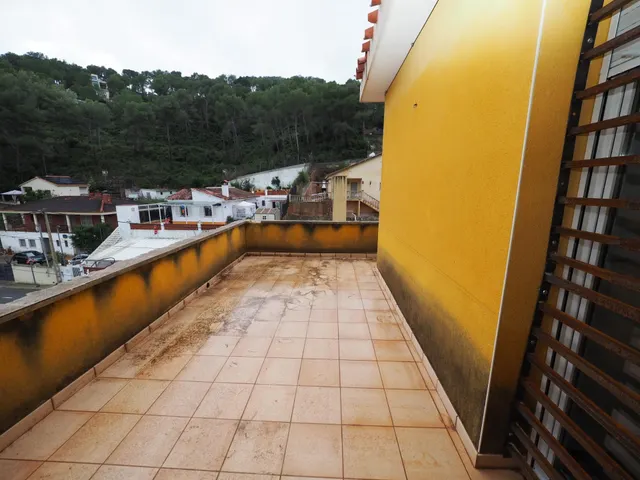 SE VENDA CASA UNIFAMILIAR EN CUBELLES, ZONA MAS TRADER — 6