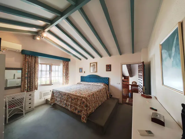 Magnifica villa situado en Fuengirola, en la zona Sohail. — 41