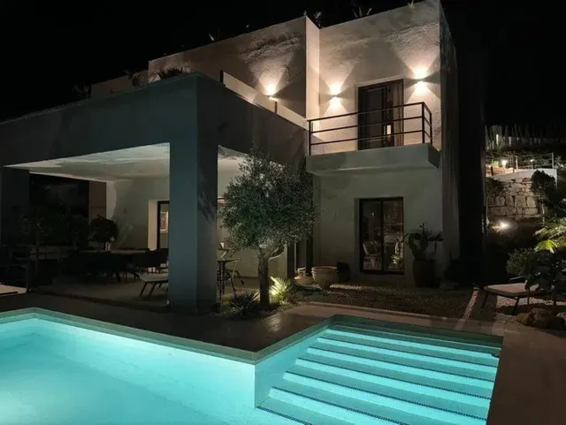 Chalet 4 habitaciones 468m² en venta - Marbella — 34
