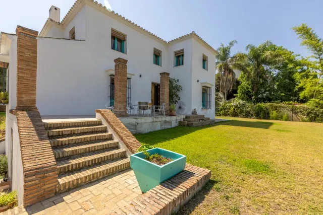 Exclusiva vivienda completamente reformada en Torrequinto