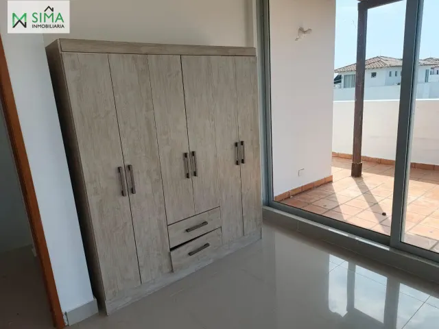 Piso 3 habitaciones 160m² en alquiler - Zona norte — 10