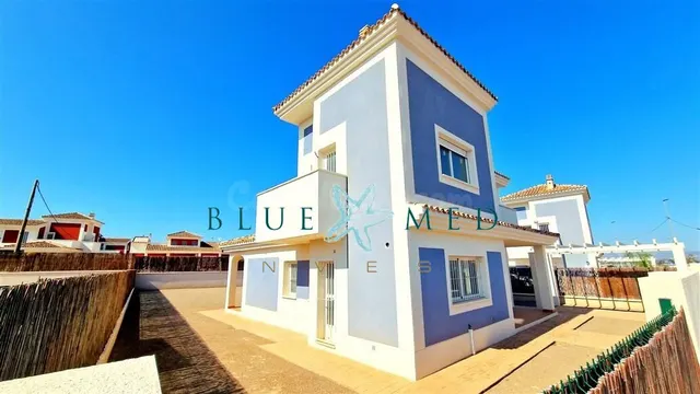 50 chalets independientes, construcción típica mediterránea - foto 2