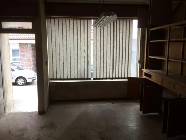 LOCAL COMERCIAL EN CISTIERNA - foto 2