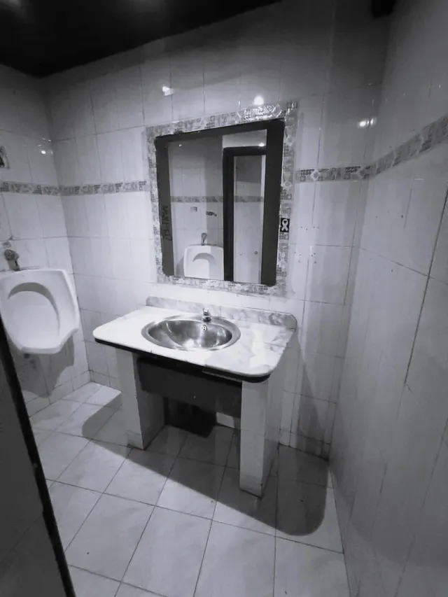 Venta local comercial en el centro de Zalla — 8