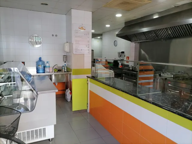 OPORTUNIDAD VIVIENDA + NEGOCIO EN CACABELOS — 3