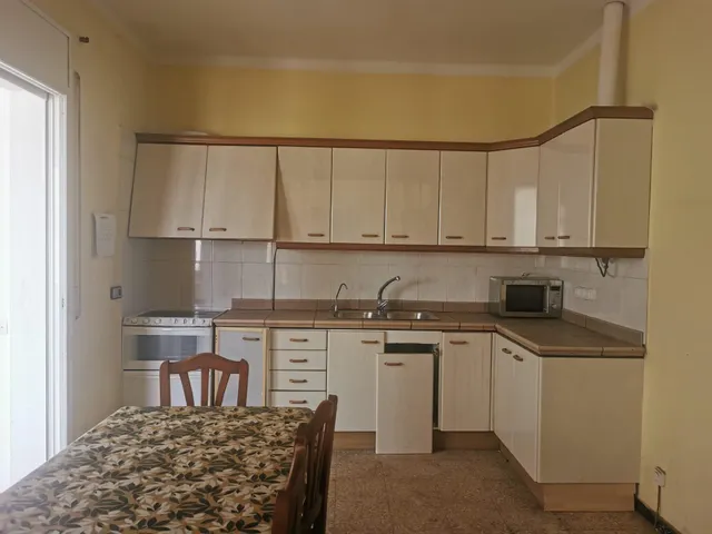CASA CENTRICA EN ALMENAR — 8