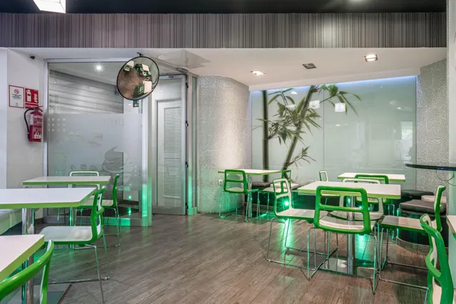 Venta de cafetería La Contraviesa de 160 m2  junto a Alcampo — 13