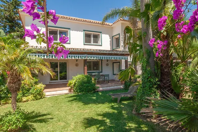 Chalet 4 habitaciones 388m² en venta - Marbella — 7