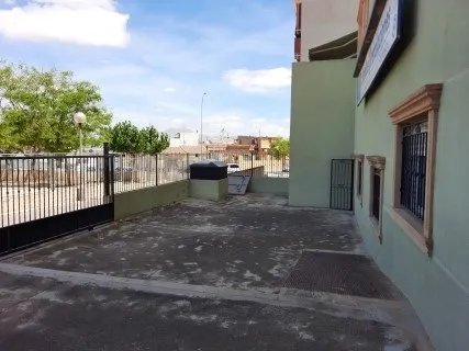 Local con muchas posibilidades en Aspe - foto 5