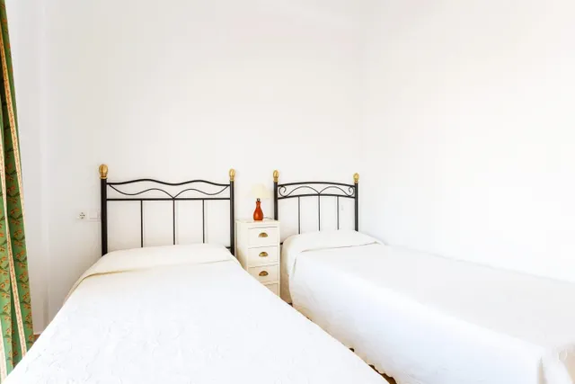 VIVIENDA EN EL CAMPO DE GOLF CON TODO TIPO DE LUJOS — 15